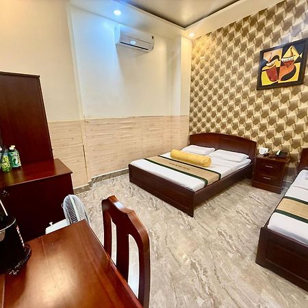 Xuan Huynh 3 Hotel Soc Trang Exterior foto