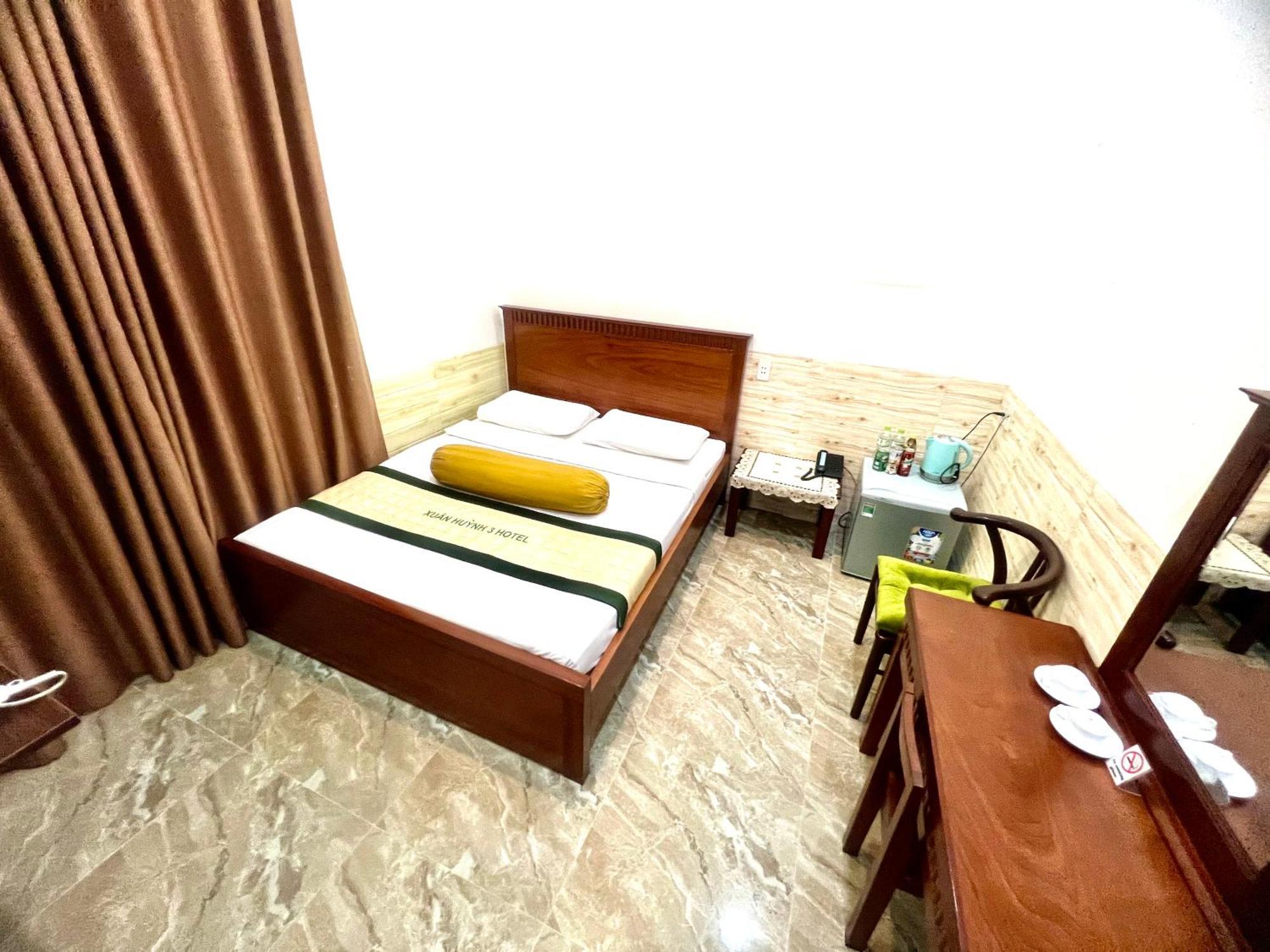 Xuan Huynh 3 Hotel Soc Trang Exterior foto
