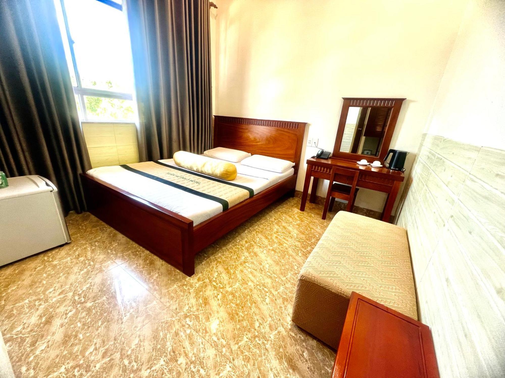 Xuan Huynh 3 Hotel Soc Trang Exterior foto